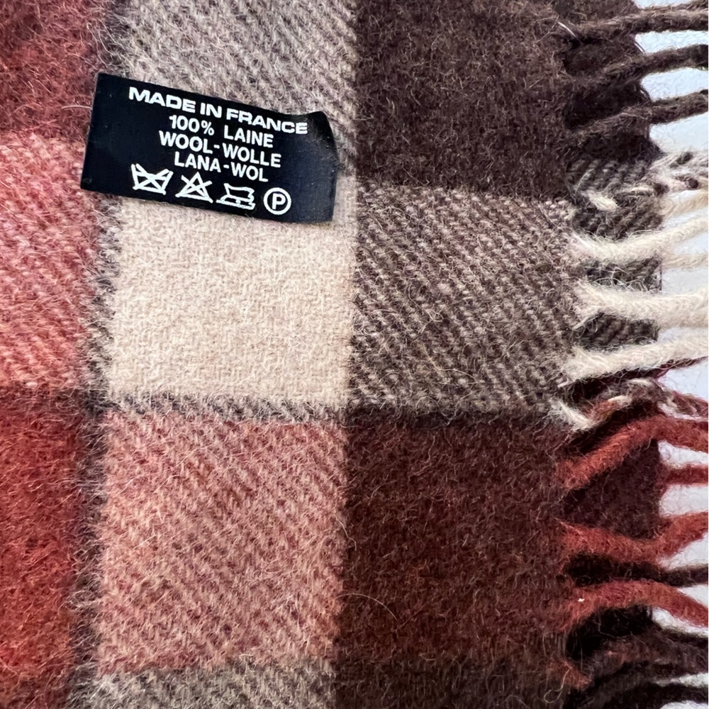 Wool Scarf - Picture 2 of 4